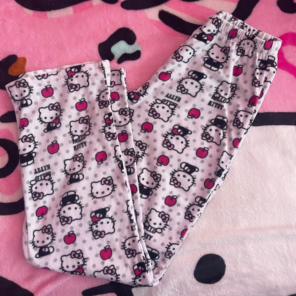 🎀hello kitty pajama pants🎀